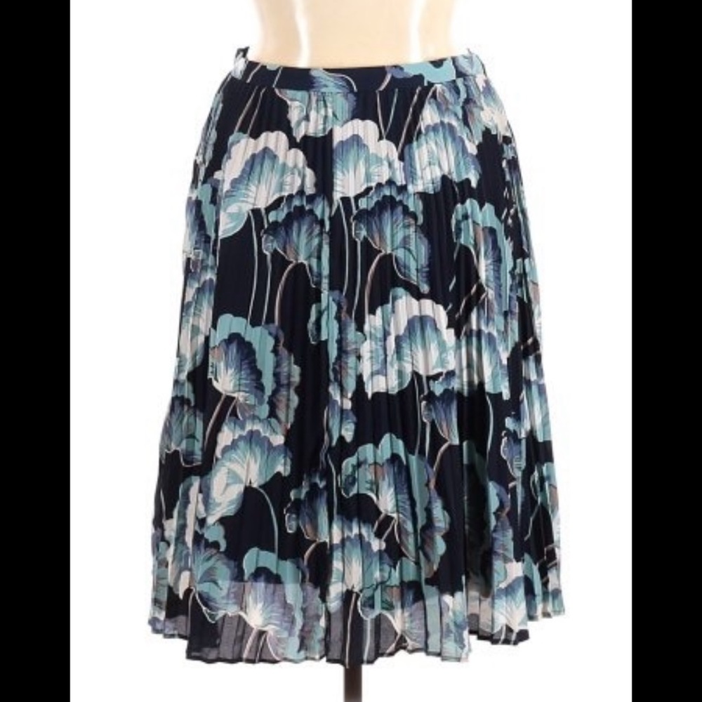 Ann Taylor Navy Floral Pleated Midi Skirt